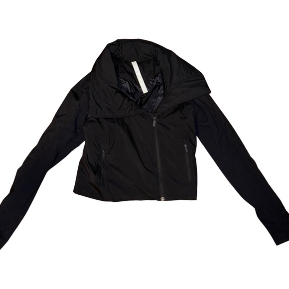 Lululemon Black Cropped Asymmetrical Lightweight Puffer Jacket